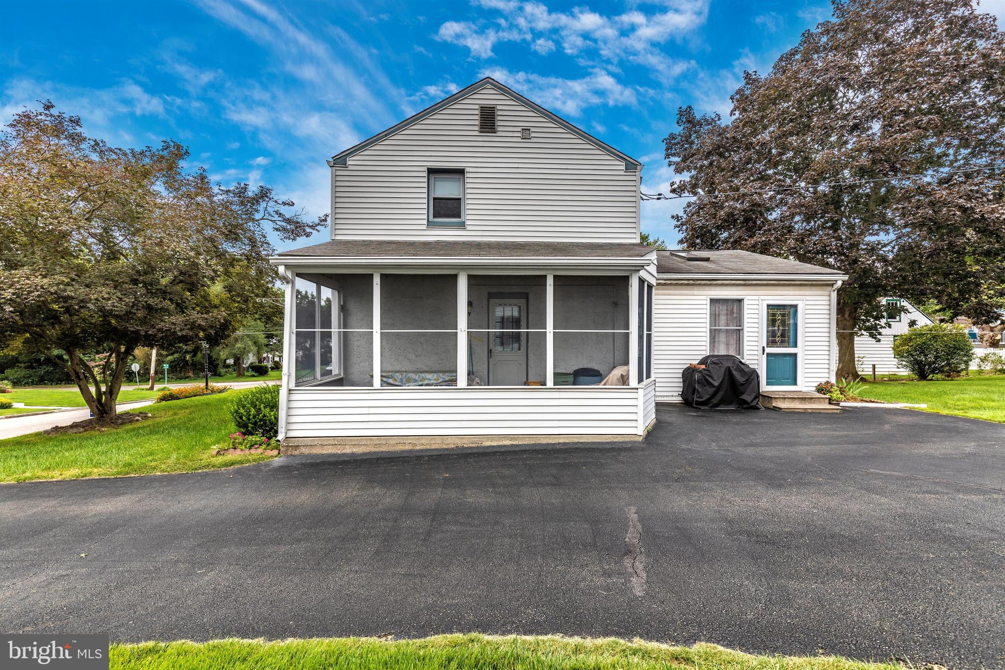 123 Lyster Road Oreland, PA 19075 - Photo 8 of 57 Gallery Image 8