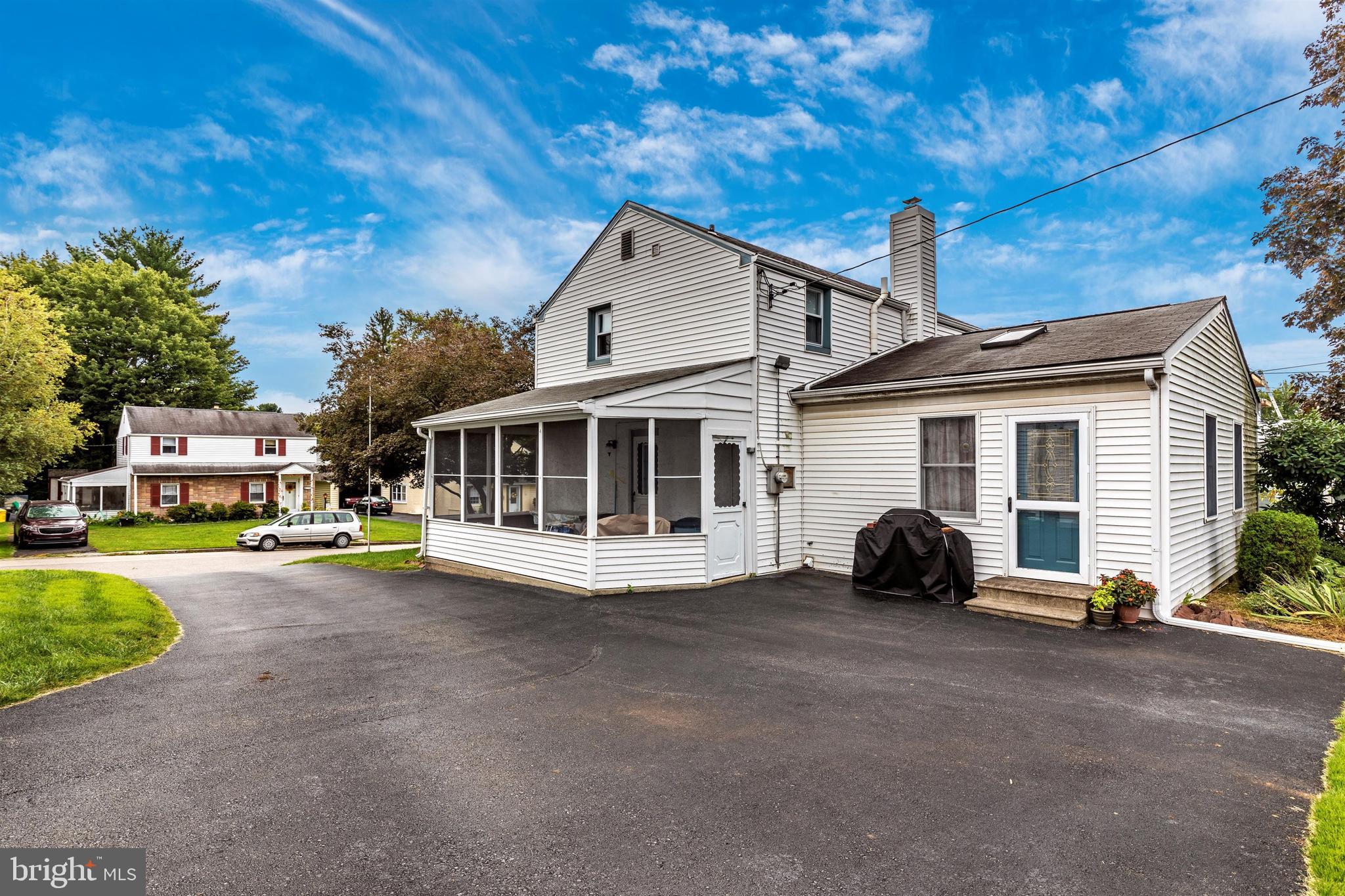123 Lyster Road Oreland, PA 19075 - Photo 9 of 57 Gallery Image 9