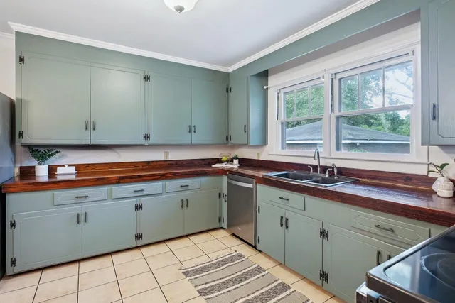 $649,000 | 4968 Victoria Avenue, North Charleston, SC 29405