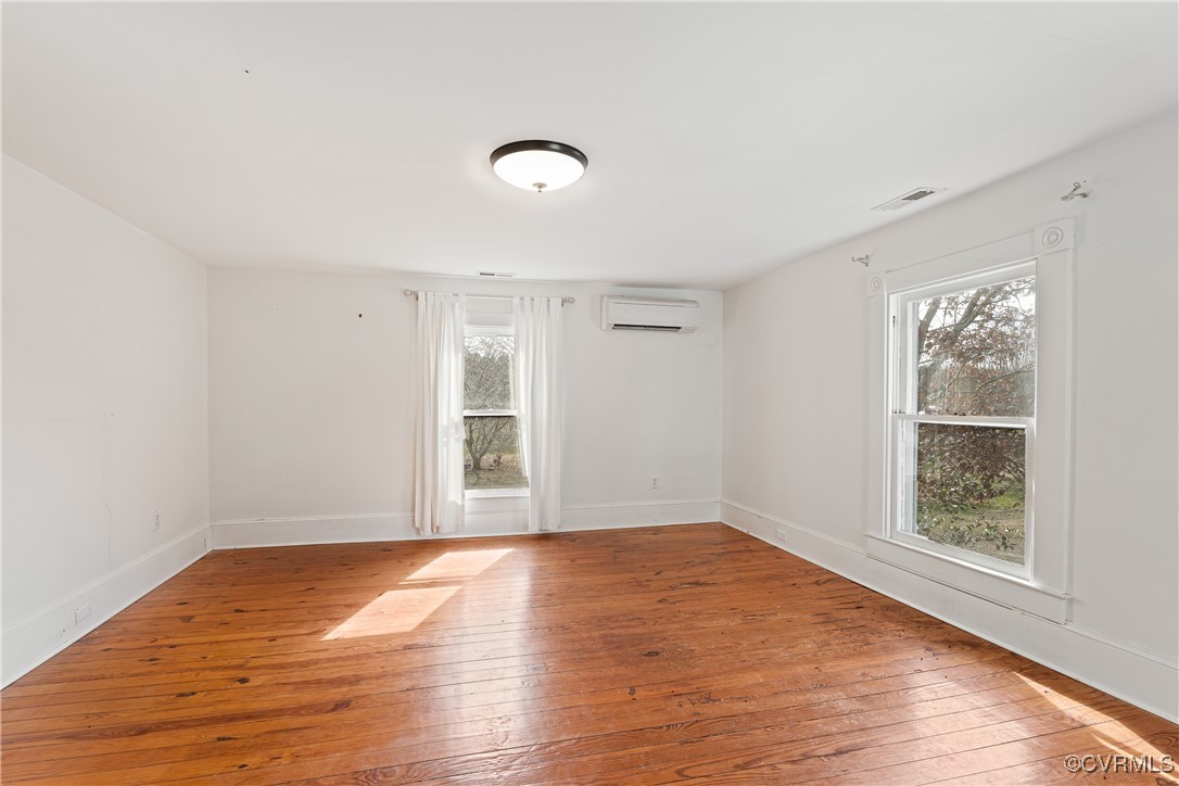 1092 Hull Neck Road Heathsville, VA 22473 - Photo 32 of 50 Spare room with mini split