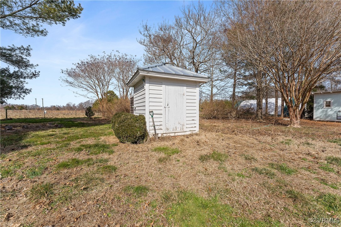 1092 Hull Neck Road Heathsville, VA 22473 - Photo 45 of 50 Outdoor shower with hot water