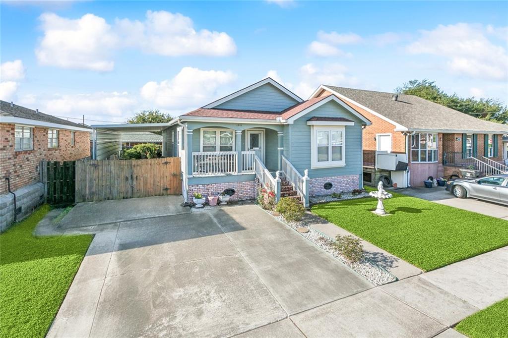 8416 Colonel Drive Chalmette, LA 70043 - Photo 2 of 11