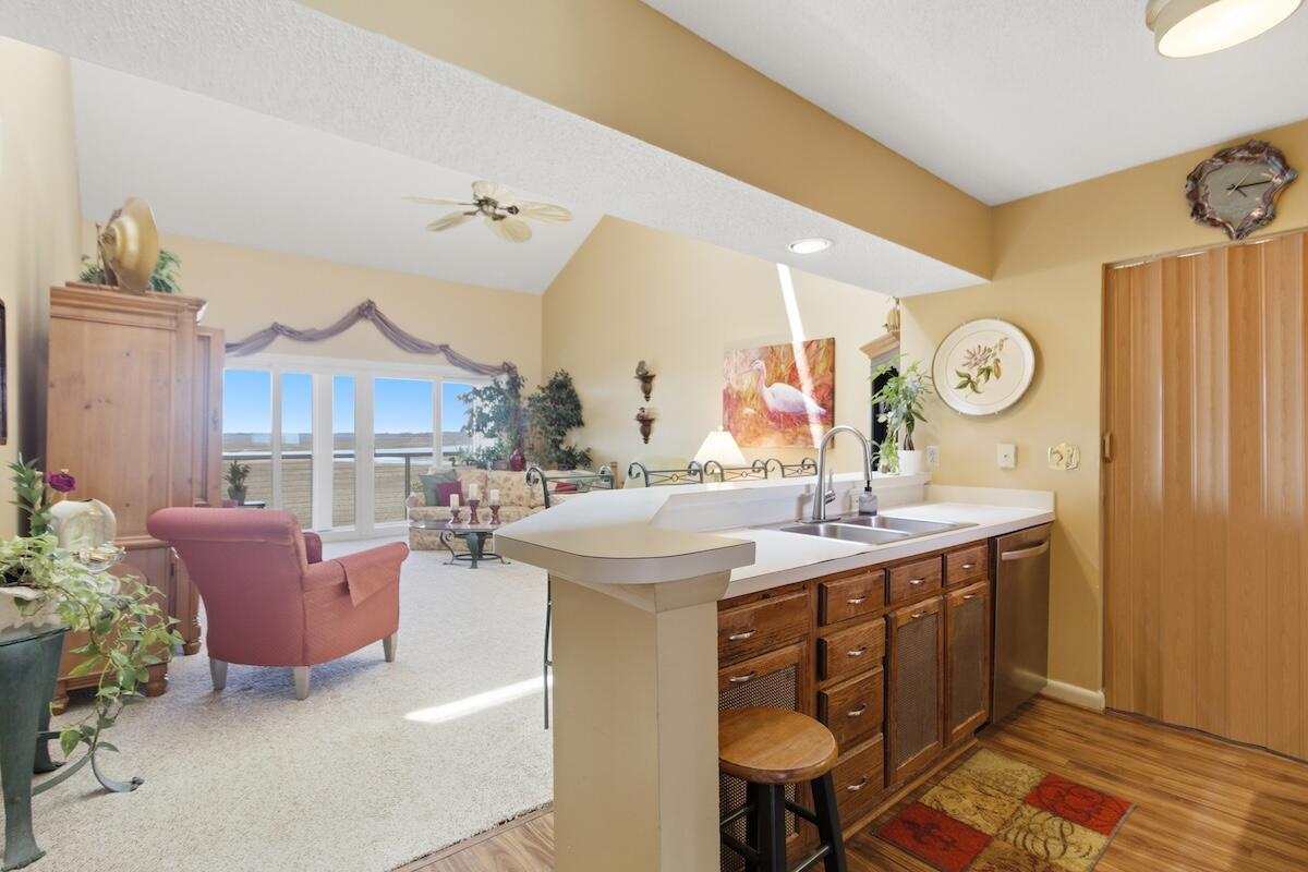 115 Mariners Cay Drive Folly Beach, SC 29412 - Photo 26 of 48 115 Mariners Cay -Tidalcreekphoto- (29)