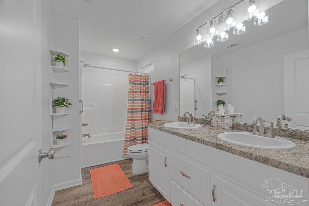 6588 Kembro Road Milton, FL 32570 - Photo 27 of 39