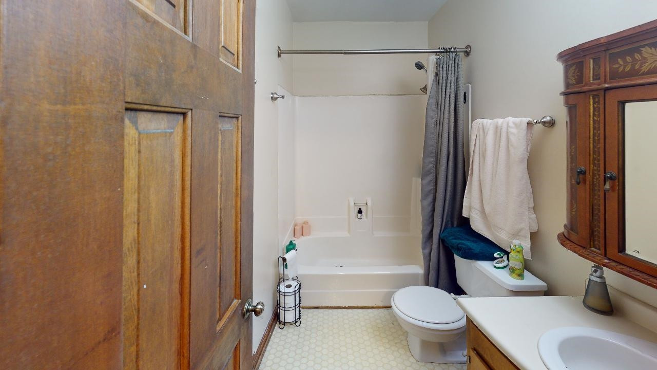 3402 Whitford Court Raleigh, NC 27606 - Photo 16 of 18 Photo 17