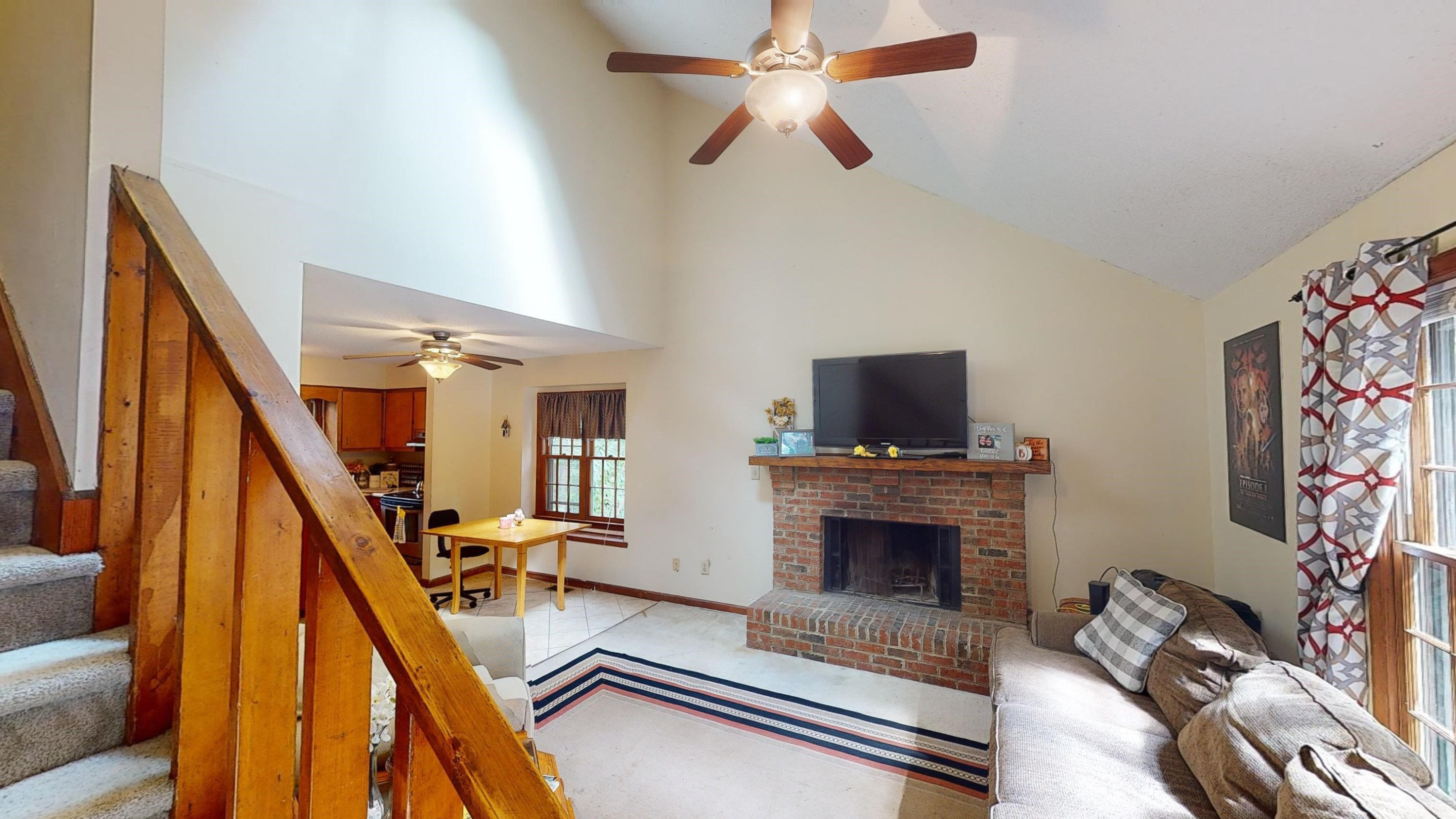 3402 Whitford Court Raleigh, NC 27606 - Photo 3 of 18 Photo 3
