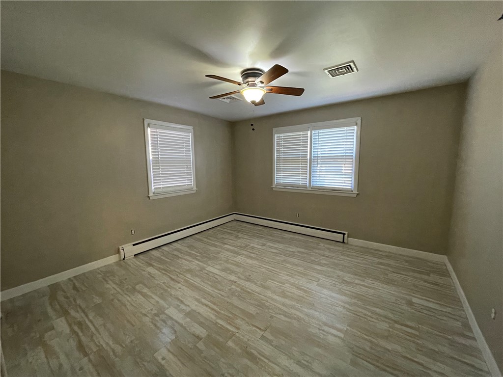 9 Wilson Road Middletown, RI 02842 - Photo 12 of 29