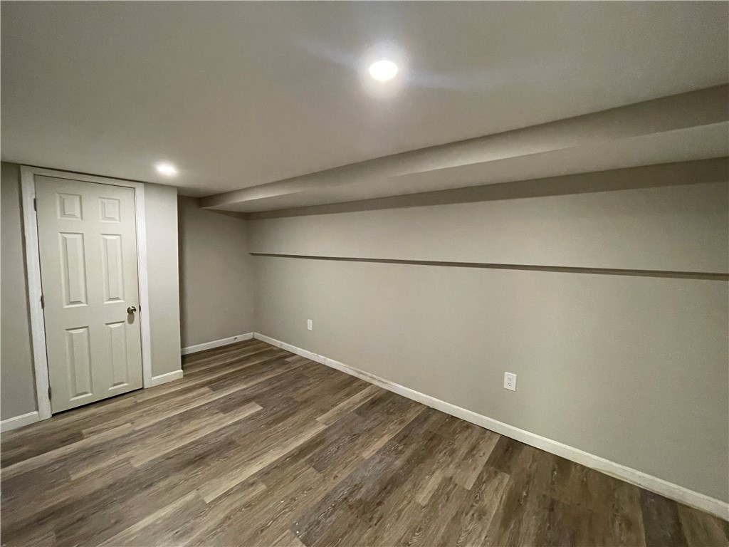 9 Wilson Road Middletown, RI 02842 - Photo 23 of 29