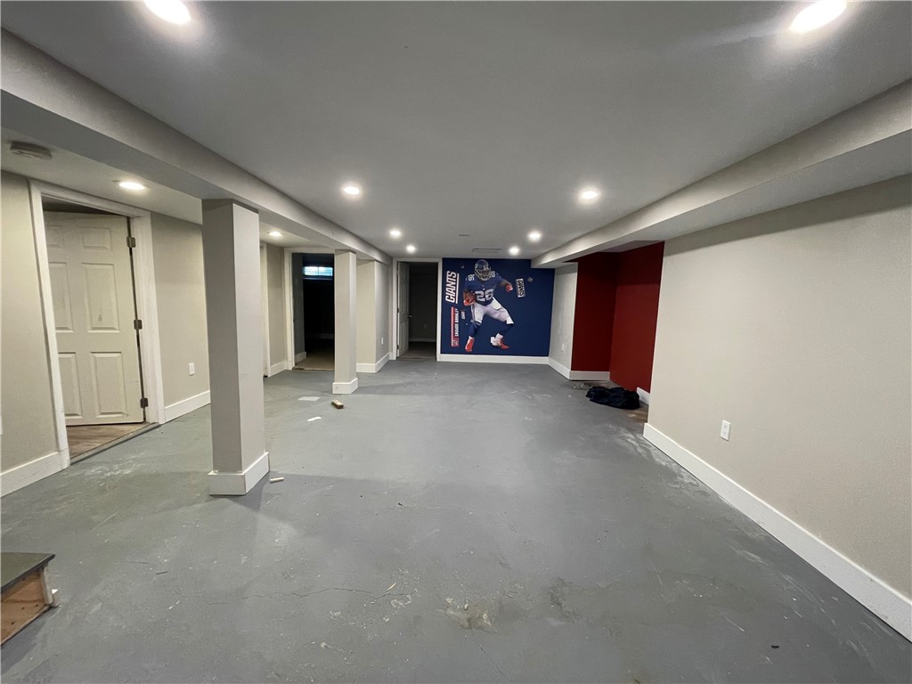 9 Wilson Road Middletown, RI 02842 - Photo 27 of 29