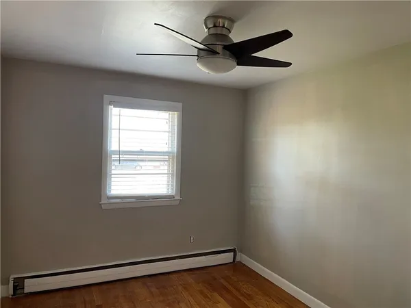 $3,300 | 9 Wilson Road, Middletown, RI 02842