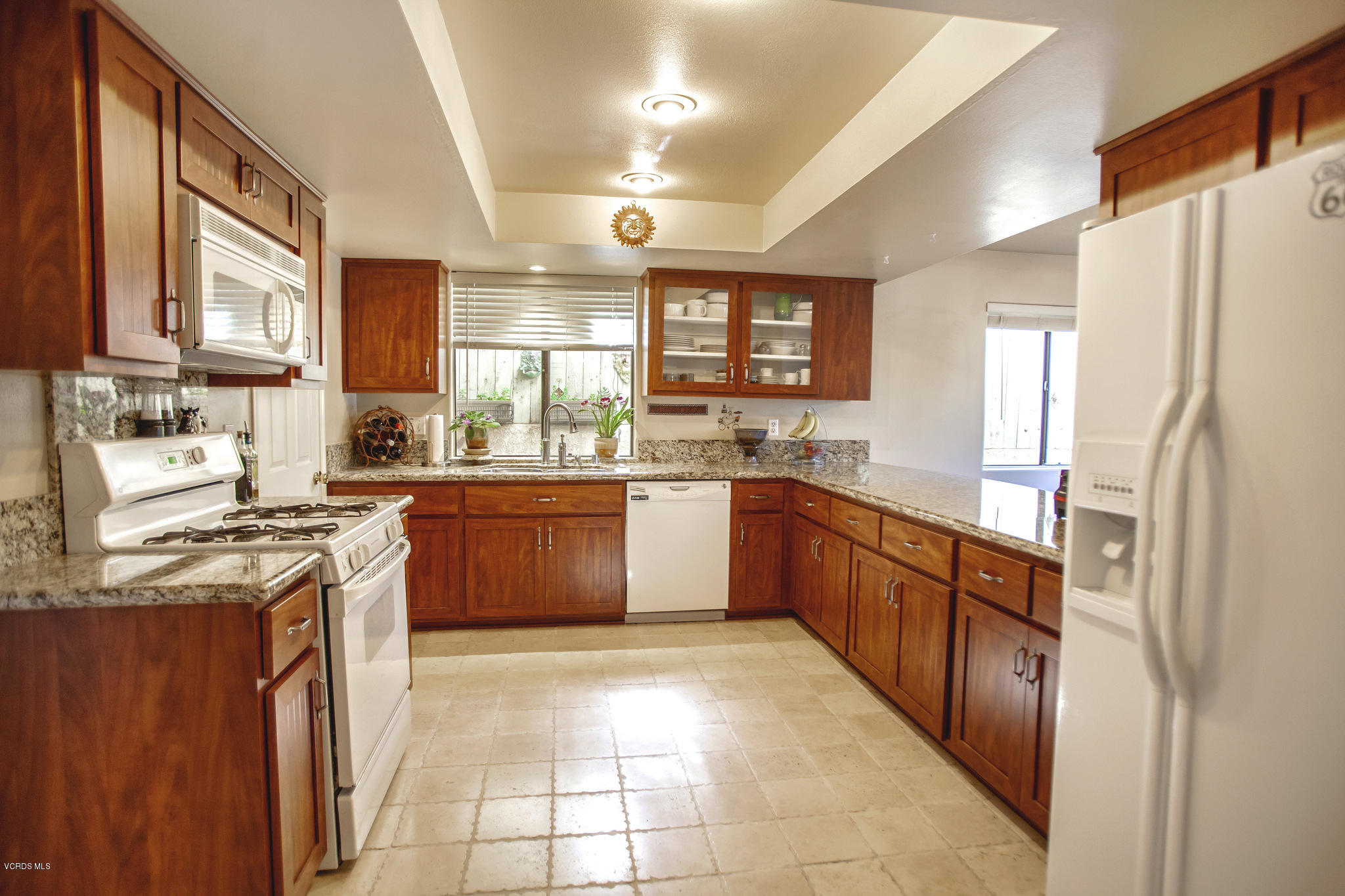 781 Katherine Road Simi Valley, CA 93063 - Photo 15 of 22 41877420174_8bd37b2b74_k