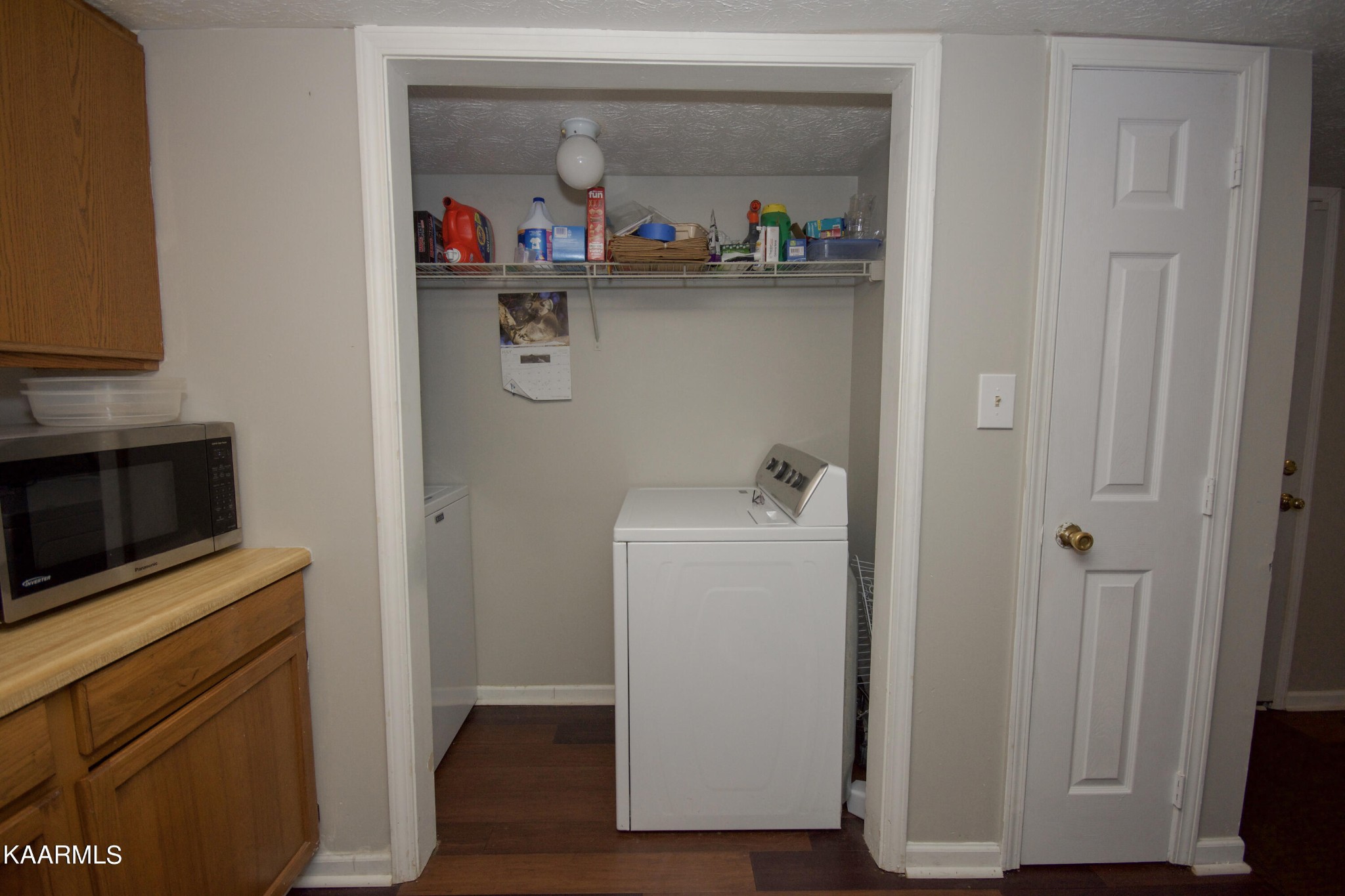 145 Johnson Road Oak Ridge, TN 37830 - Photo 14 of 26 a utility room with washer and dryer