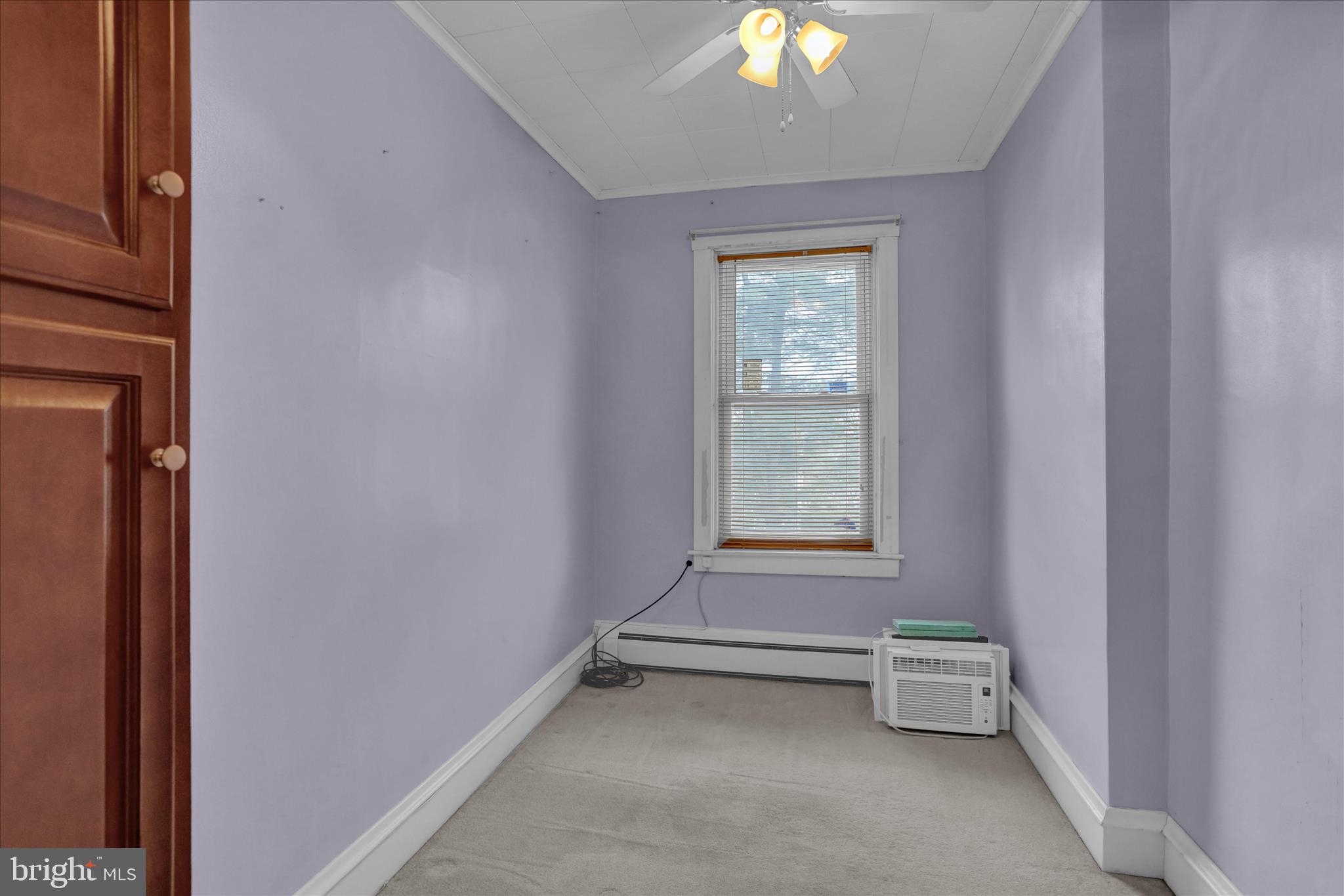 505 Friedensburg Road Reading, PA 19606 - Photo 25 of 40 a view of an empty room with a window