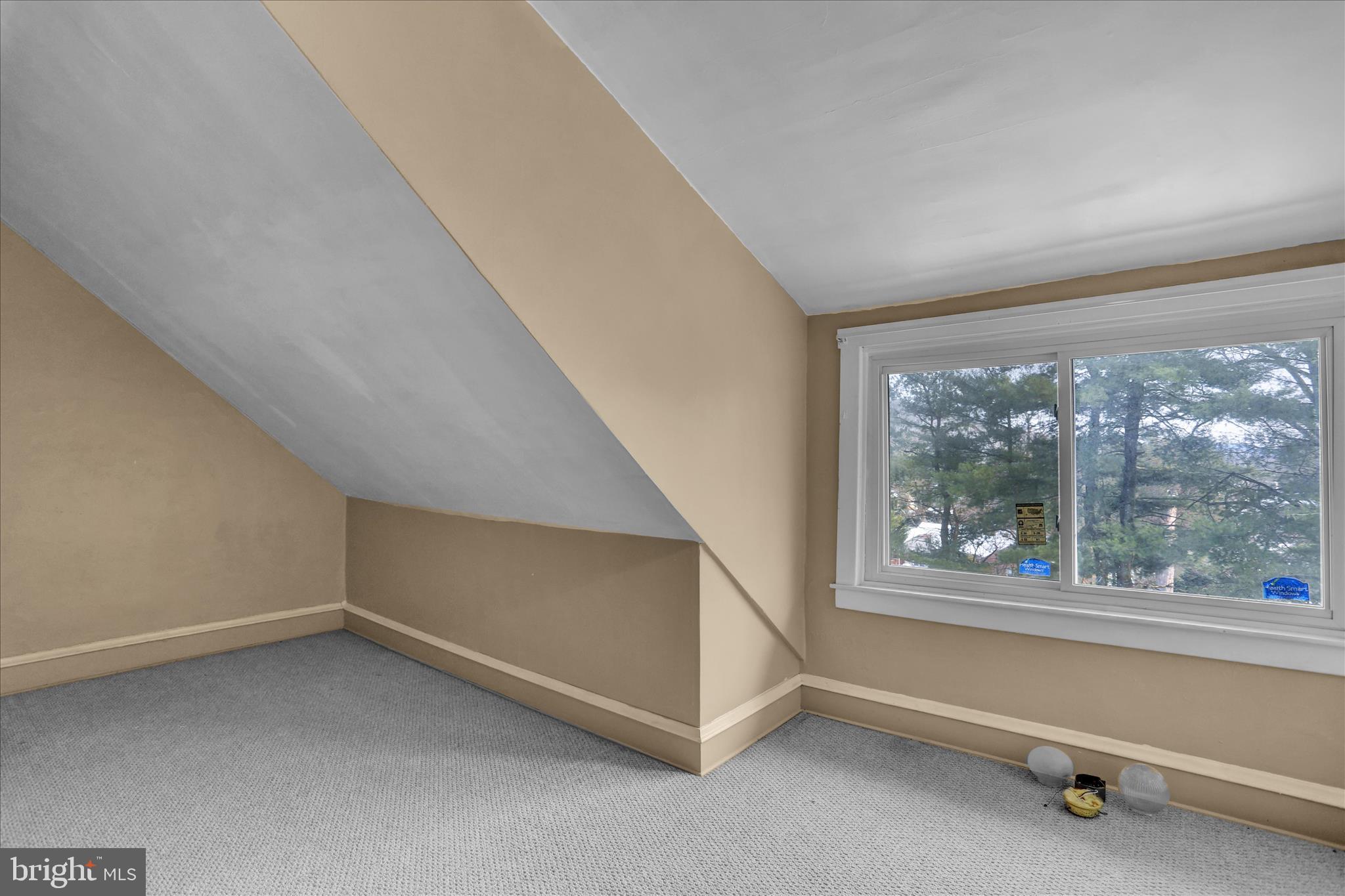 505 Friedensburg Road Reading, PA 19606 - Photo 27 of 40 a view of an empty room with a window