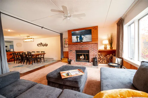 $378,750 | 339 G Handle Road, Unit ELMS G, West Dover, VT 05356