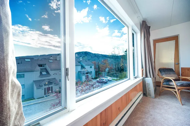 $399,000 | 339 G Handle Road, Unit ELMS G, West Dover, VT 05356