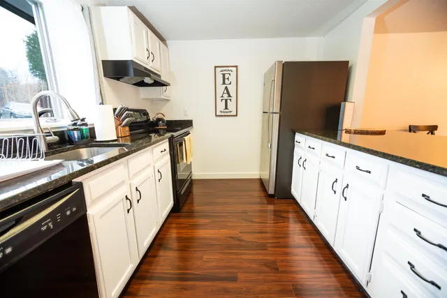 $399,000 | 339 G Handle Road, Unit ELMS G, West Dover, VT 05356