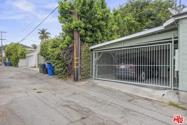 $13,650 | 354 14th Street, Santa Monica, CA 90402