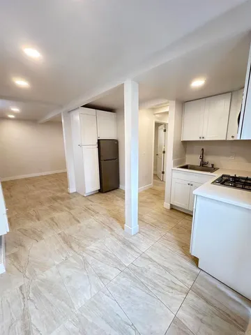 $1,899 | 2771 Logan Avenue, Unit B, San Diego, CA 92113