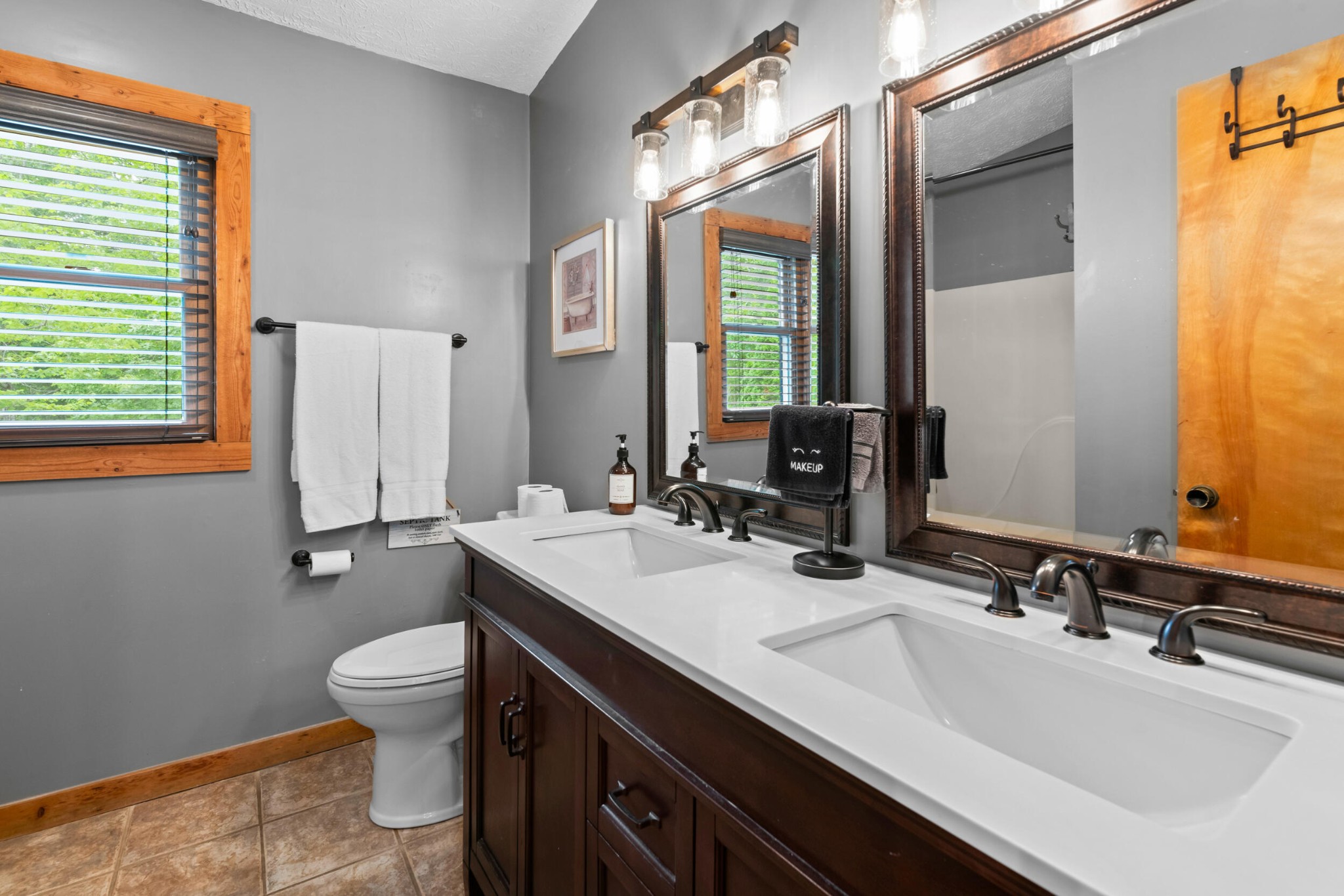 1765 Blue Ridge Road Sevierville, TN 37876 - Photo 18 of 31 Gallery Image 18