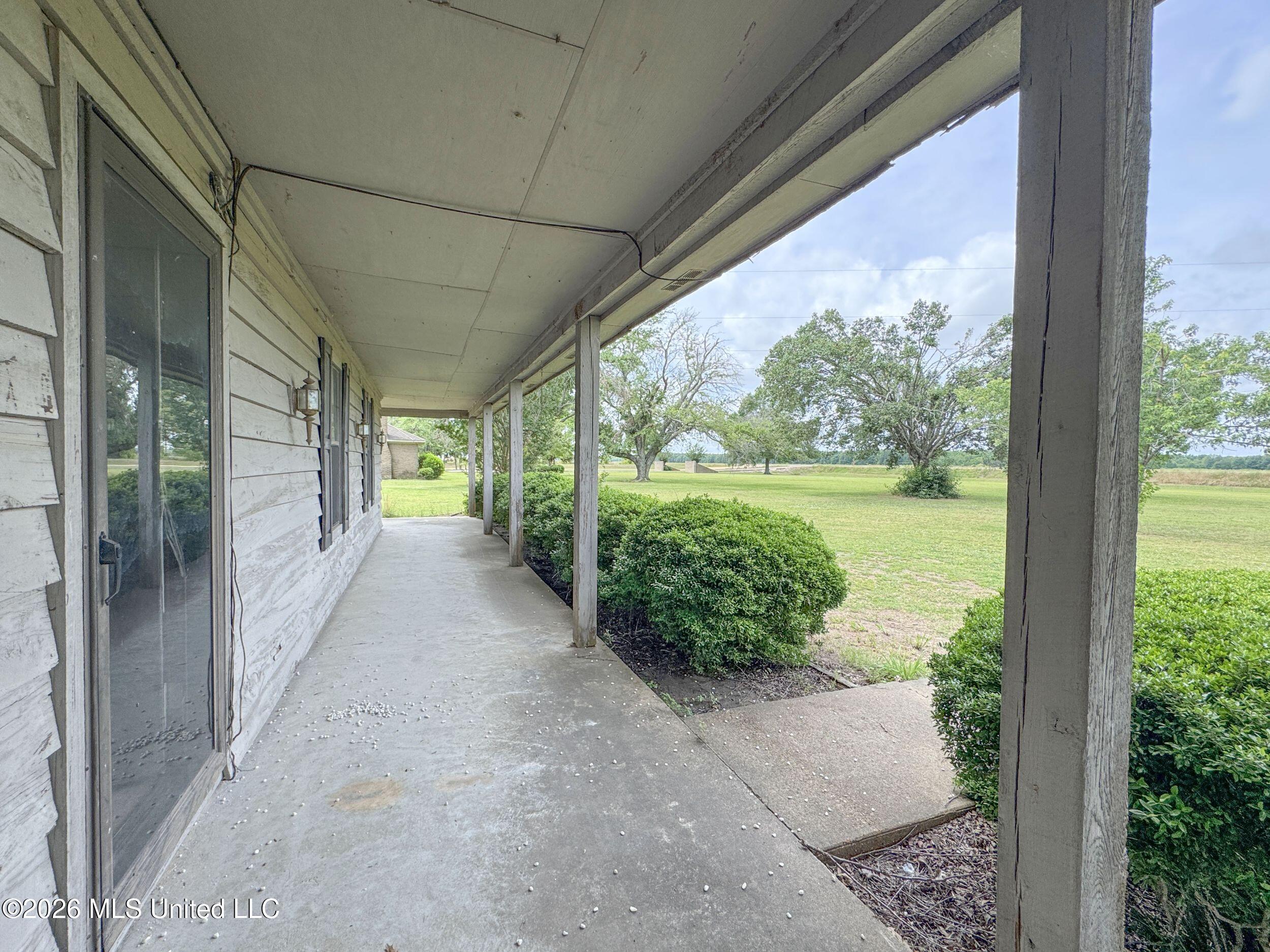 2336 Dummyline Road Batesville, MS 38606 - Photo 36 of 86 4tndlhs4