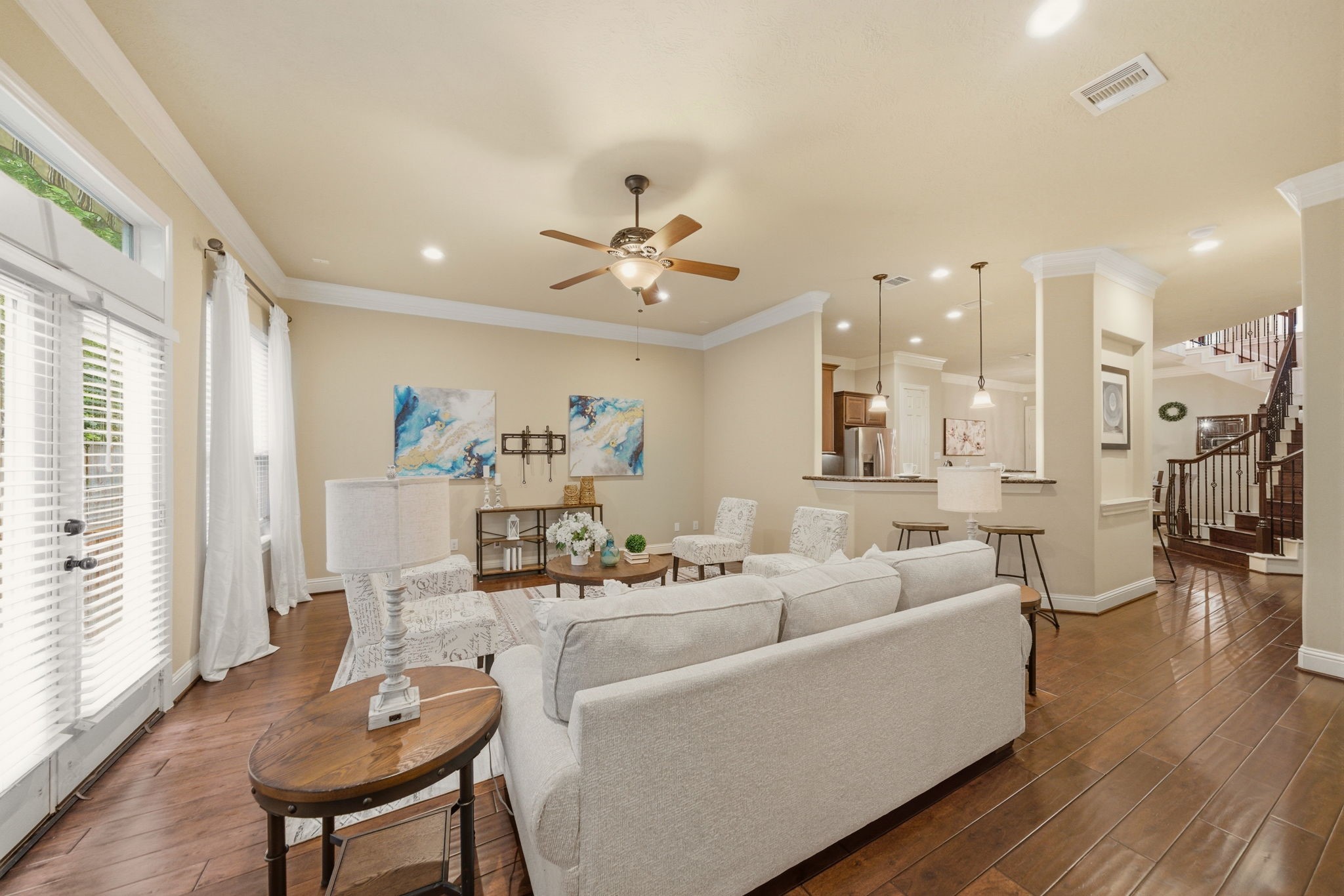 5539 Kiam Street Houston, TX 77007 - Photo 6 of 37