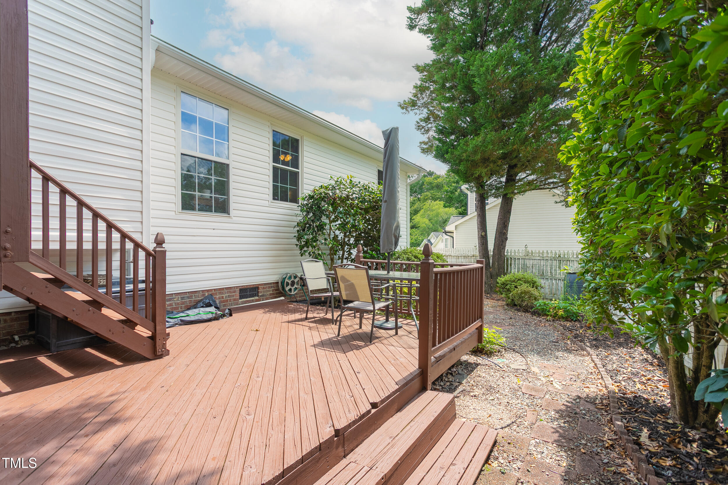 1113 Pilton Place Raleigh, NC 27604 - Photo 26 of 34 Rear Deck