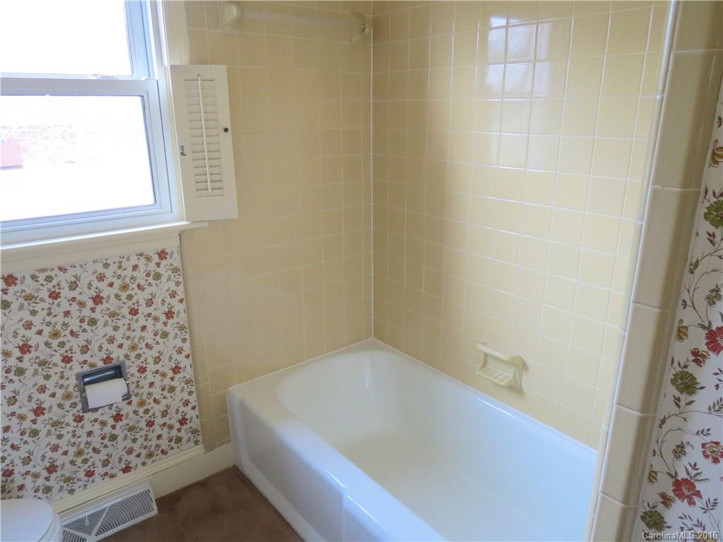 233 Buffalo Shoals Road Lincolnton, NC 28092 - Photo 6 of 13 Gallery Image 6