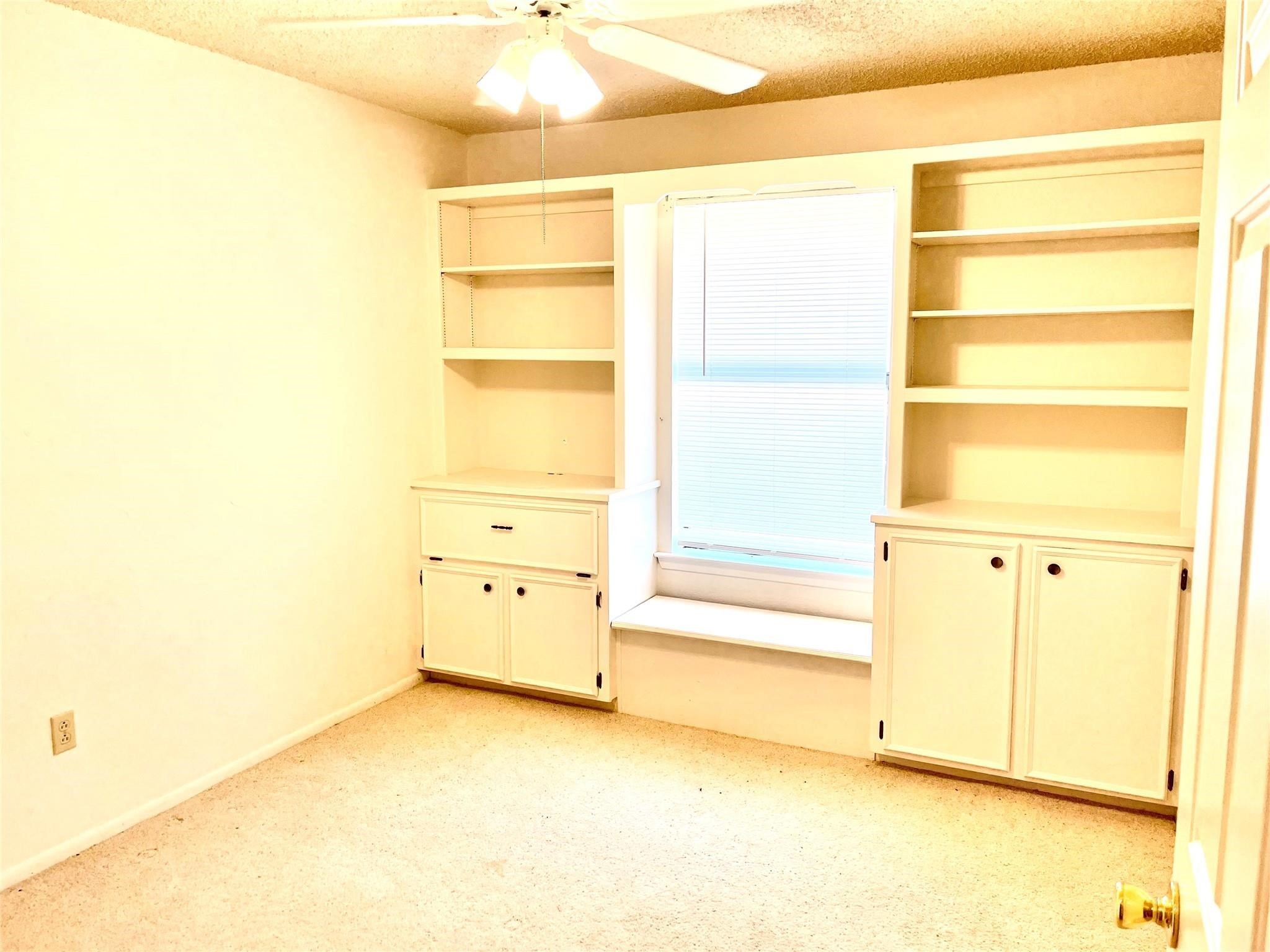 710 South Main Street Coolidge, TX 76635 - Photo 31 of 36 a view of an empty room with a window
