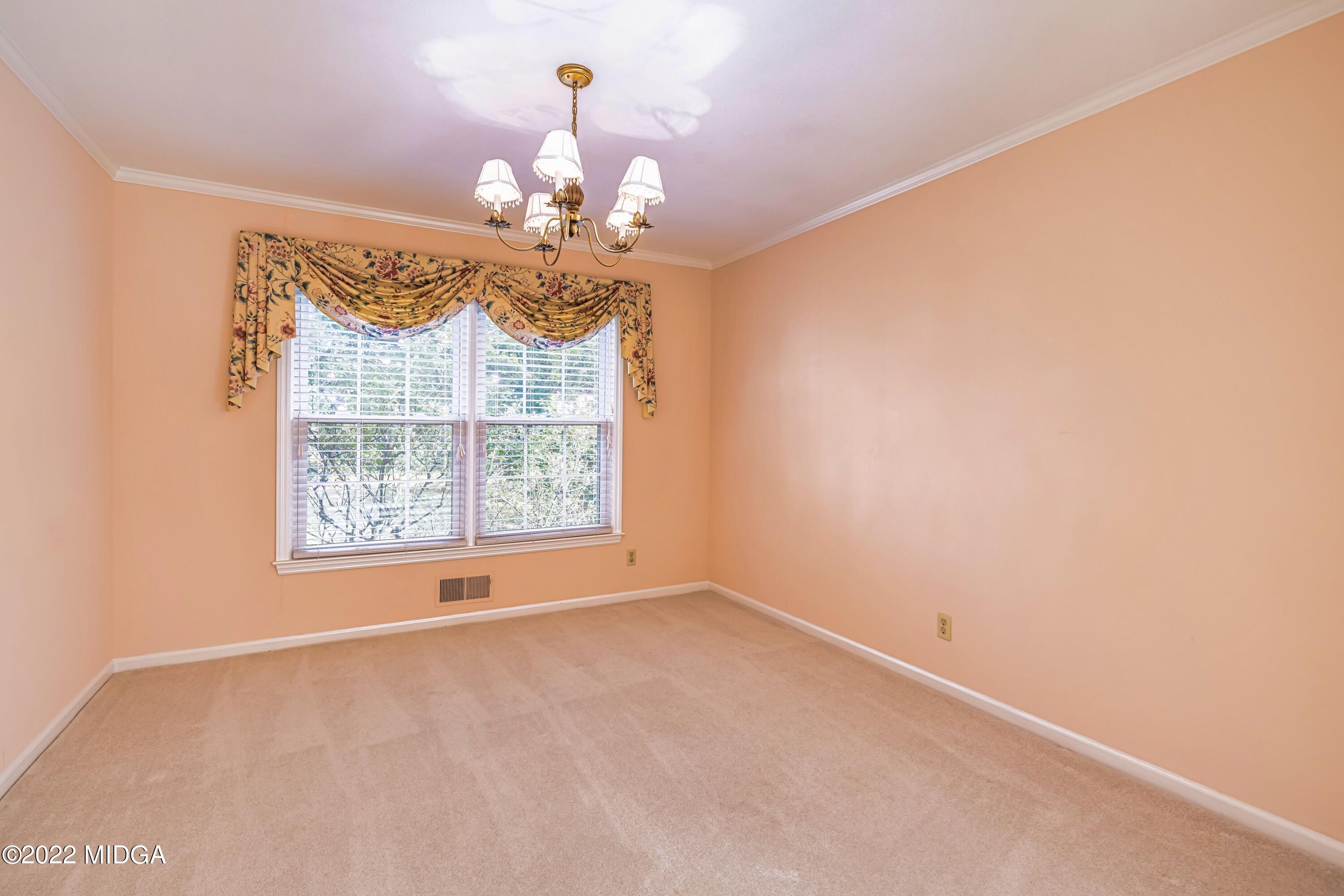 201 Larcom Lane Griffin, GA 30224 - Photo 17 of 64 a view of a livingroom with a window
