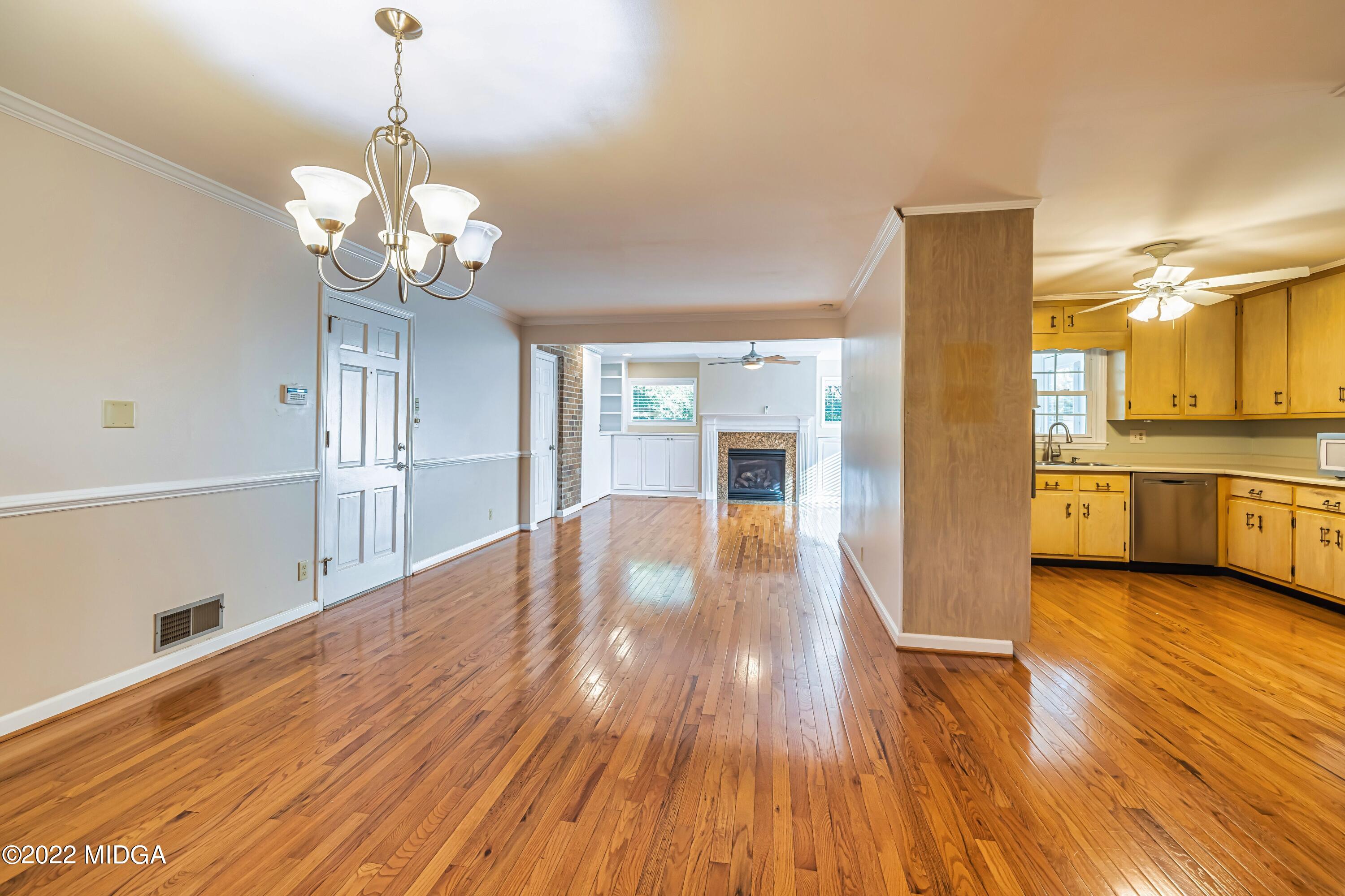 201 Larcom Lane Griffin, GA 30224 - Photo 19 of 64 201-Larcom-Lane-17-