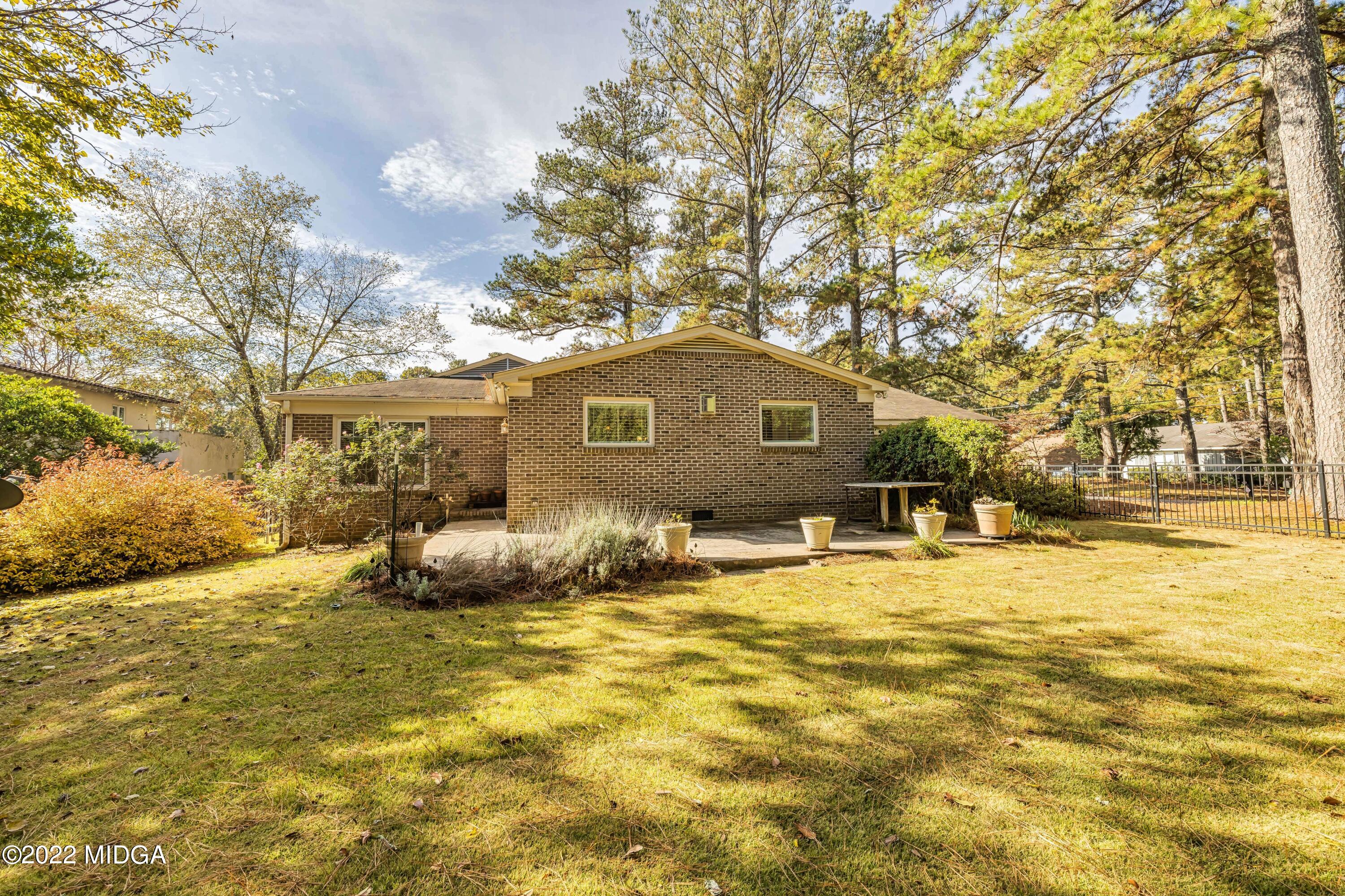 201 Larcom Lane Griffin, GA 30224 - Photo 48 of 64 201-Larcom-Lane-43-