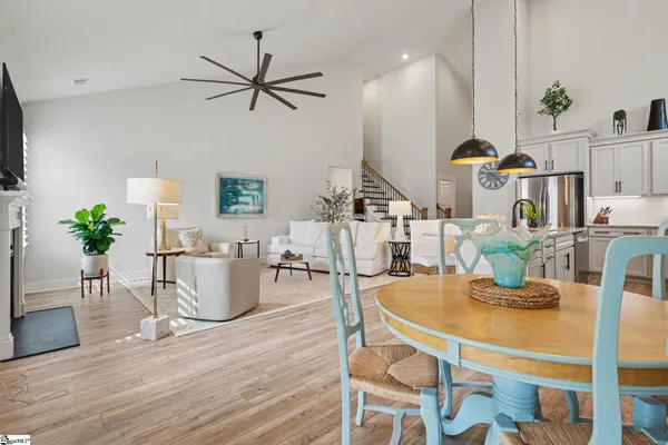 $398,900 | 605 Sunwater Drive, Duncan, SC 29334