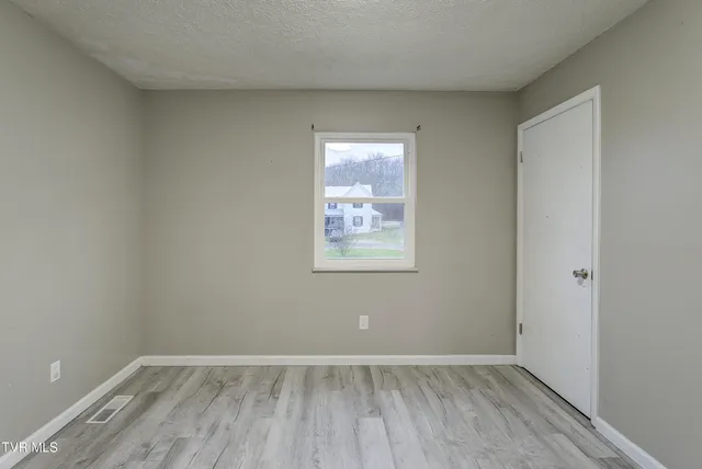 $274,000 | 965 Roaring Fork Road, Greeneville, TN 37745