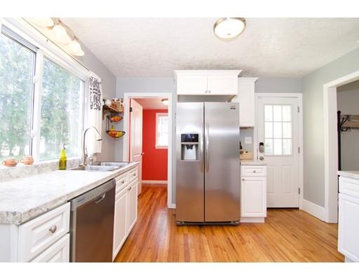58 Ridgeway Street Westfield, MA 01085 - Photo 3 of 30 Gallery Image 3