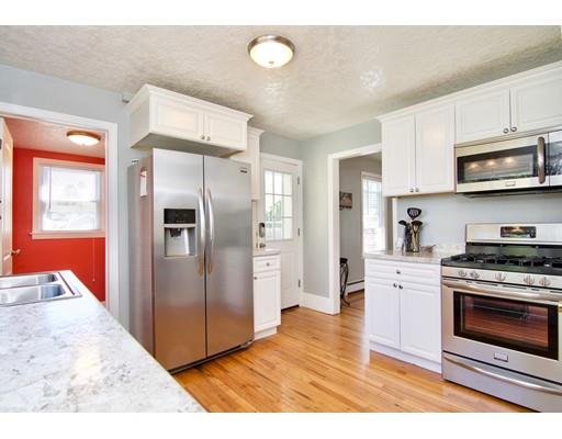 58 Ridgeway Street Westfield, MA 01085 - Photo 4 of 30 Gallery Image 4
