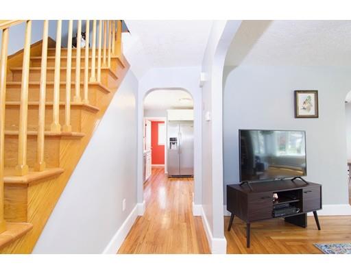 58 Ridgeway Street Westfield, MA 01085 - Photo 7 of 30 Gallery Image 7