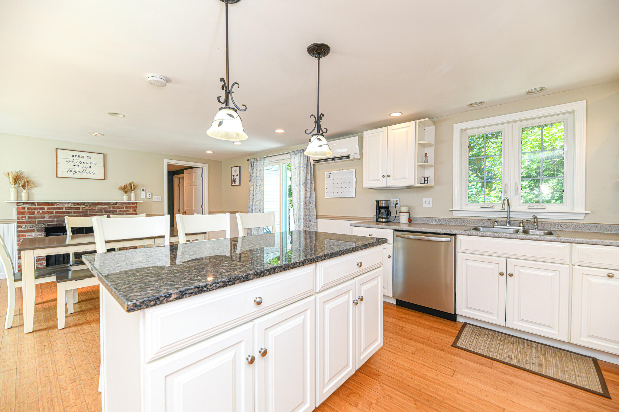 28 Pine Point Road Scarborough, ME 04074 - Photo 18 of 49 D69B4100-57F8-4AB8-B65C-1C80C0DE1DB8