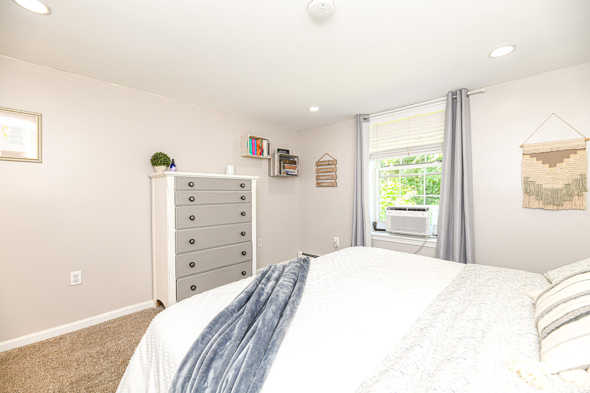 28 Pine Point Road Scarborough, ME 04074 - Photo 34 of 49 A1895790-959B-4B7F-8538-385405114055