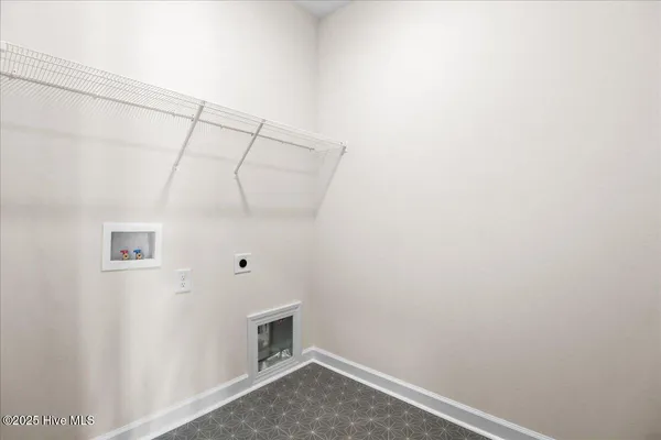 $319,995 | 104 Hudson Village Drive, La Grange, NC 28551