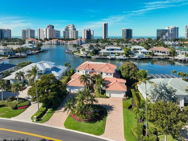 $7,895,000 | 4419 Crayton Road, Naples, FL 34103