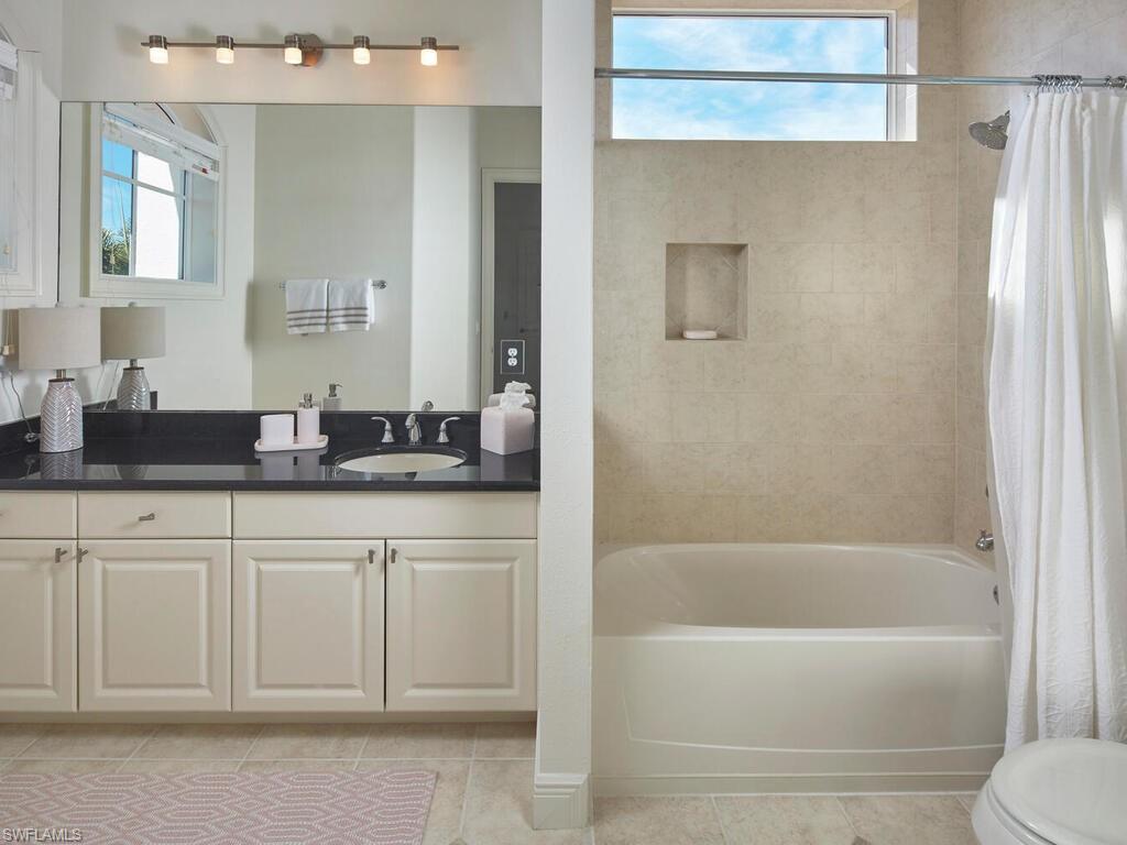 4419 Crayton Road Naples, FL 34103 - Photo 41 of 48