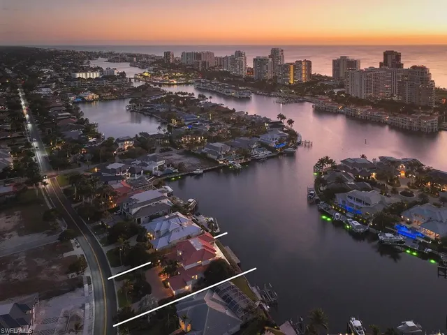 $7,895,000 | 4419 Crayton Road, Naples, FL 34103