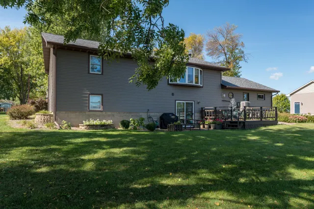 $349,900 | 507 6th Avenue Northeast, Mapleton, MN 56065