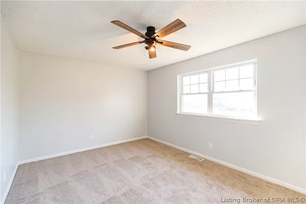 $148,999 | 3080 Wooded Way, Jeffersonville, IN 47130