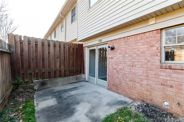 $148,999 | 3080 Wooded Way, Jeffersonville, IN 47130