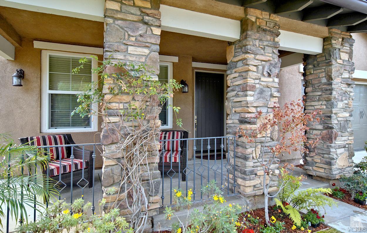 3522 Bridgehampton Way Camarillo, CA 93012 - Photo 3 of 52 a building outdoor space with patio furniture