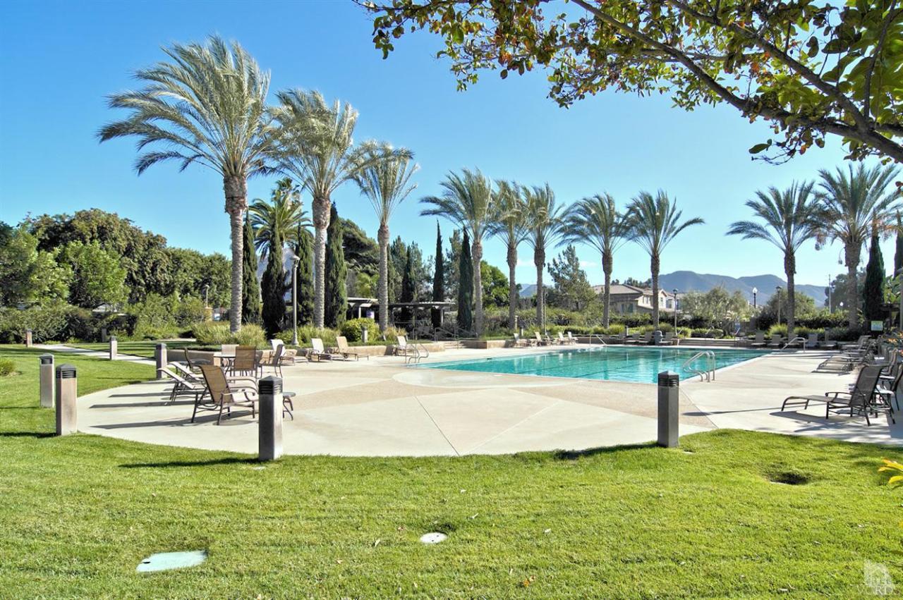 3522 Bridgehampton Way Camarillo, CA 93012 - Photo 42 of 52 a view of a park with palm trees