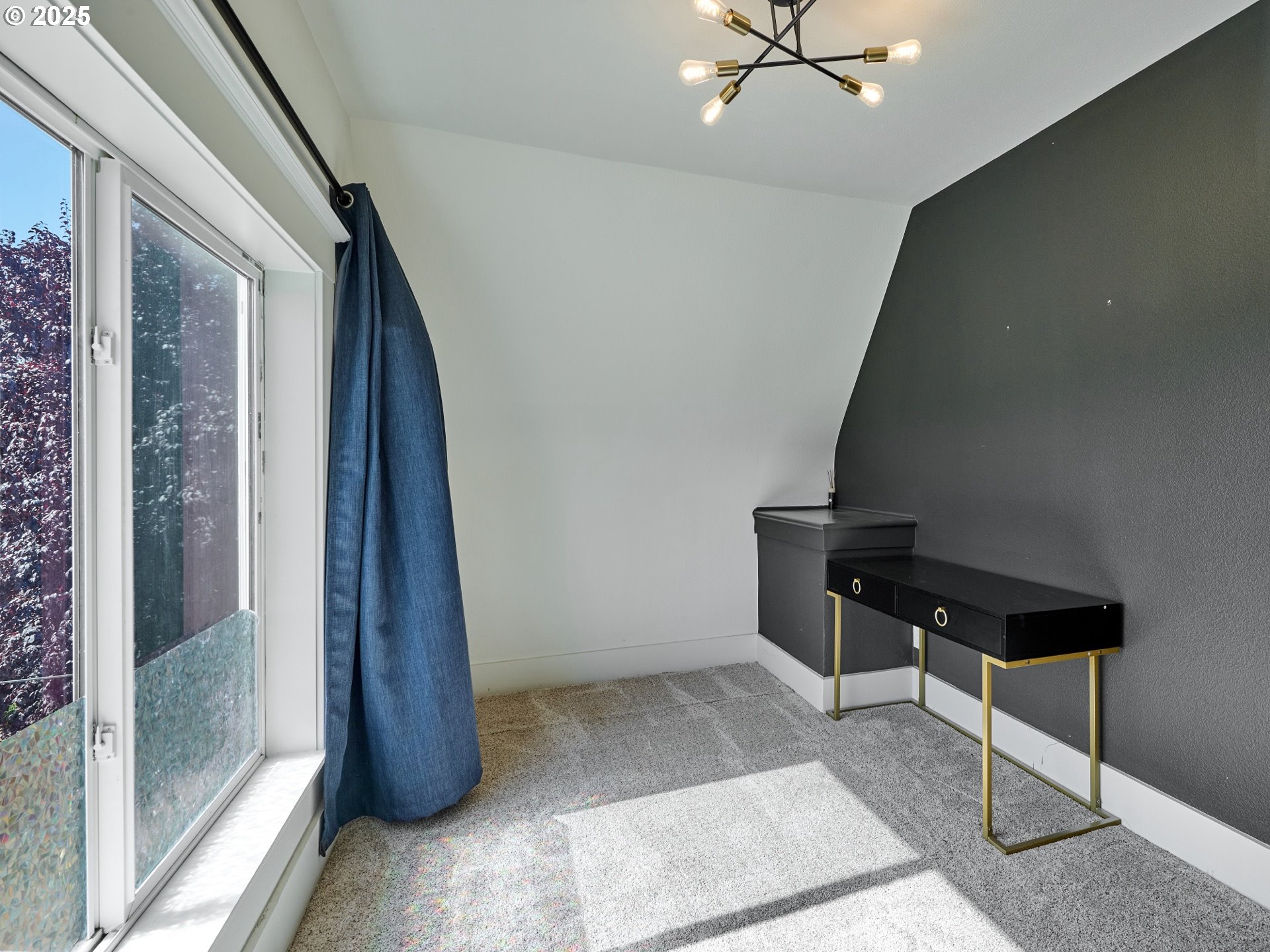 795 Corby Street Woodburn, OR 97071 - Photo 17 of 44 a view of a hallway with workspace