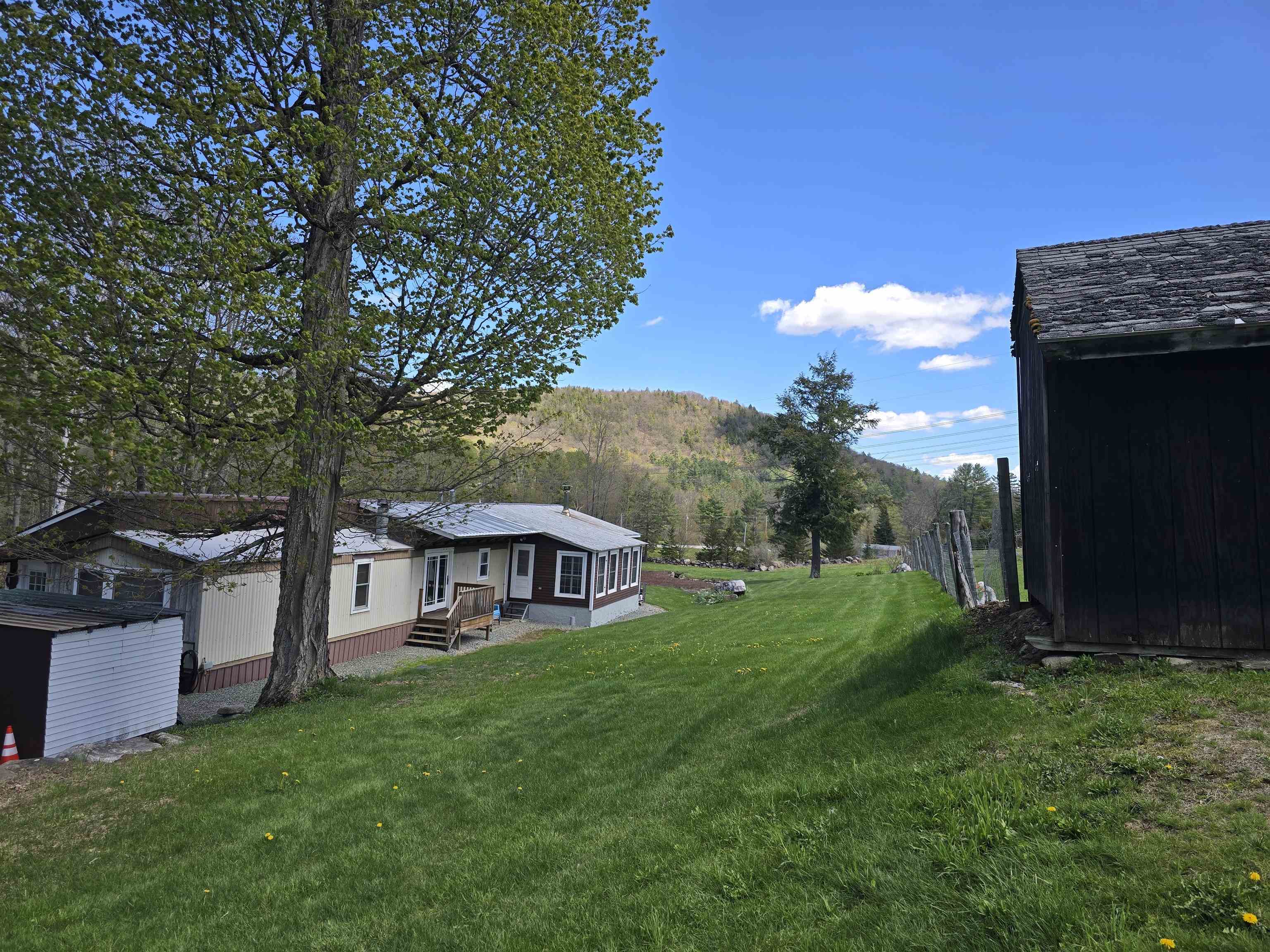 847 Simonsville Road Andover, VT 05143 - Photo 15 of 38